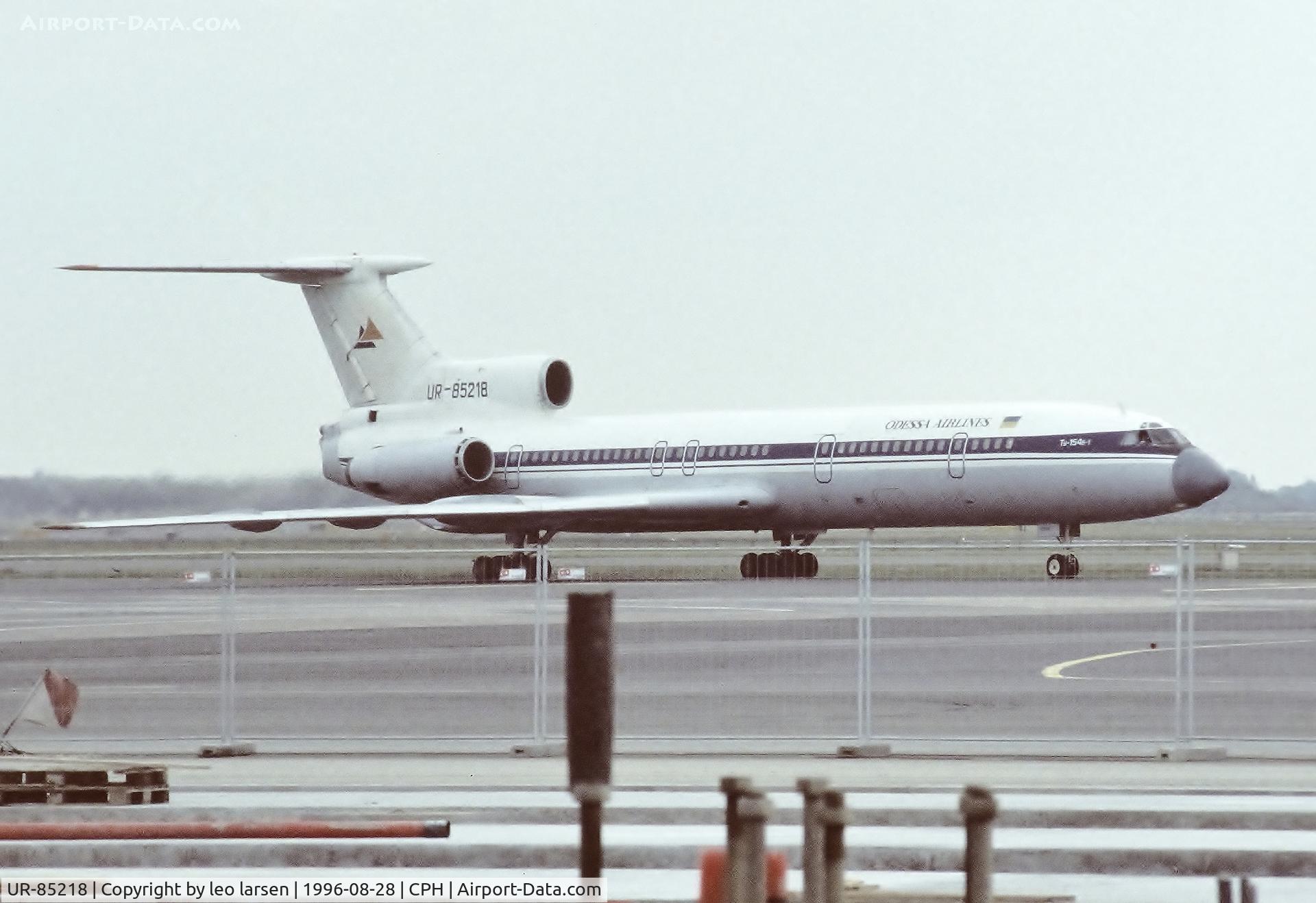 UR-85218, 1977 Tupolev Tu-154B-1 C/N 77A218, Copenhagen 28.8.1996