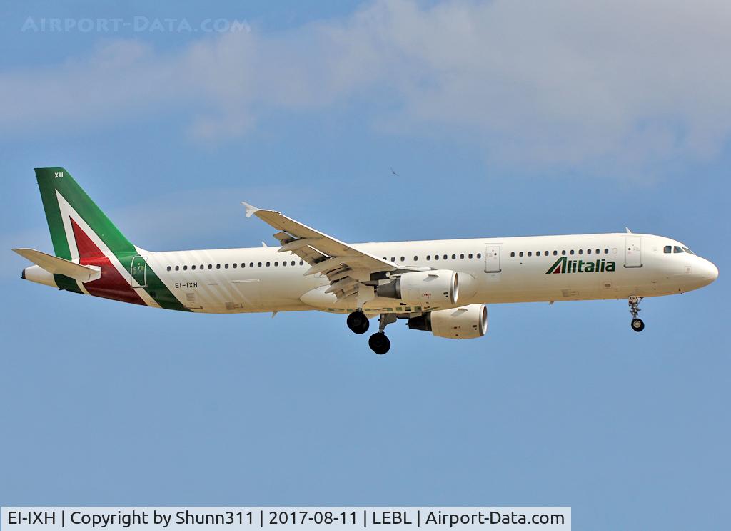 EI-IXH, 1999 Airbus A321-112 C/N 940, Landing rwy 25R in new c/s