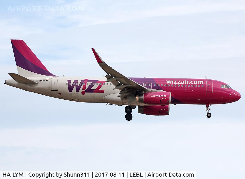 HA-LYM, 2015 Airbus A320-232 C/N 6544, Landing rwy 25R