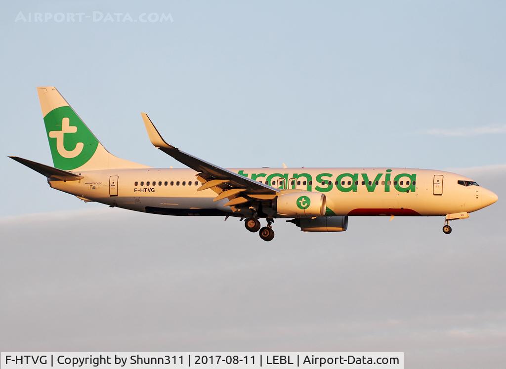 F-HTVG, 2017 Boeing 737-8K2 C/N 62156, Landing rwy 25R