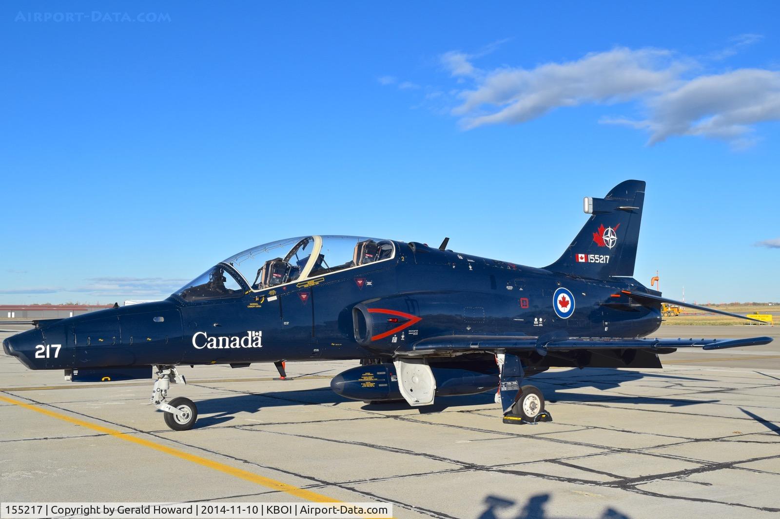 155217, 2001 BAe Systems CT-155 Hawk C/N IT025/711, Parked on the south GA ramp. No.2 CFFTS, Moose Jaw, Saskatchewan, Canada.