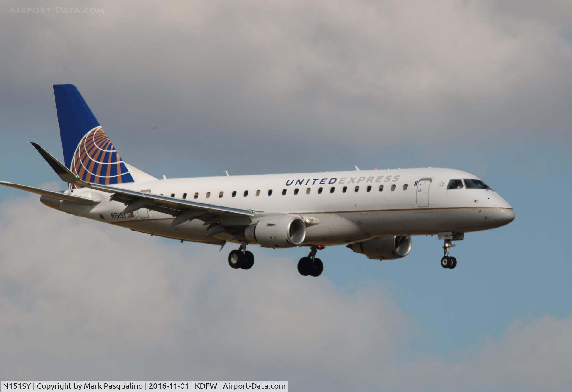 N151SY, 2015 Embraer 175LR (ERJ-170-200LR) C/N 17000503, ERJ 170-200 LR