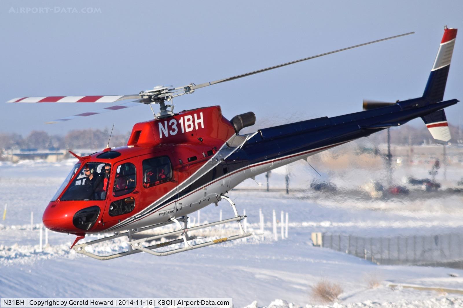N31BH, 2001 Eurocopter AS-350B-3 Ecureuil Ecureuil C/N 3508, Lifting off from the Firehawk ramp.