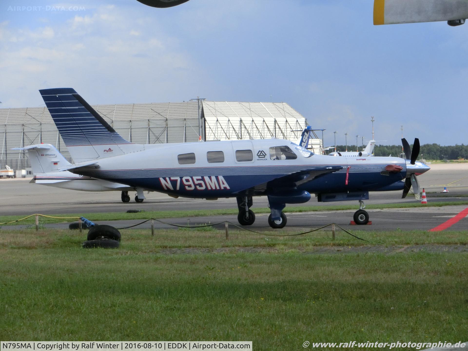 N795MA, 1995 Piper PA-46-350P Malibu Mirage C/N 4636007, Piper PA-46-350P Malibu - BCI  LLC - 4636007 - N795MA - 10.08.2016 - CGN