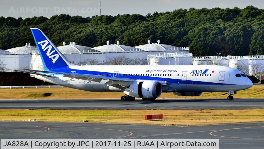JA828A, 2014 Boeing 787-8 Dreamliner Dreamliner C/N 42248, Reversing