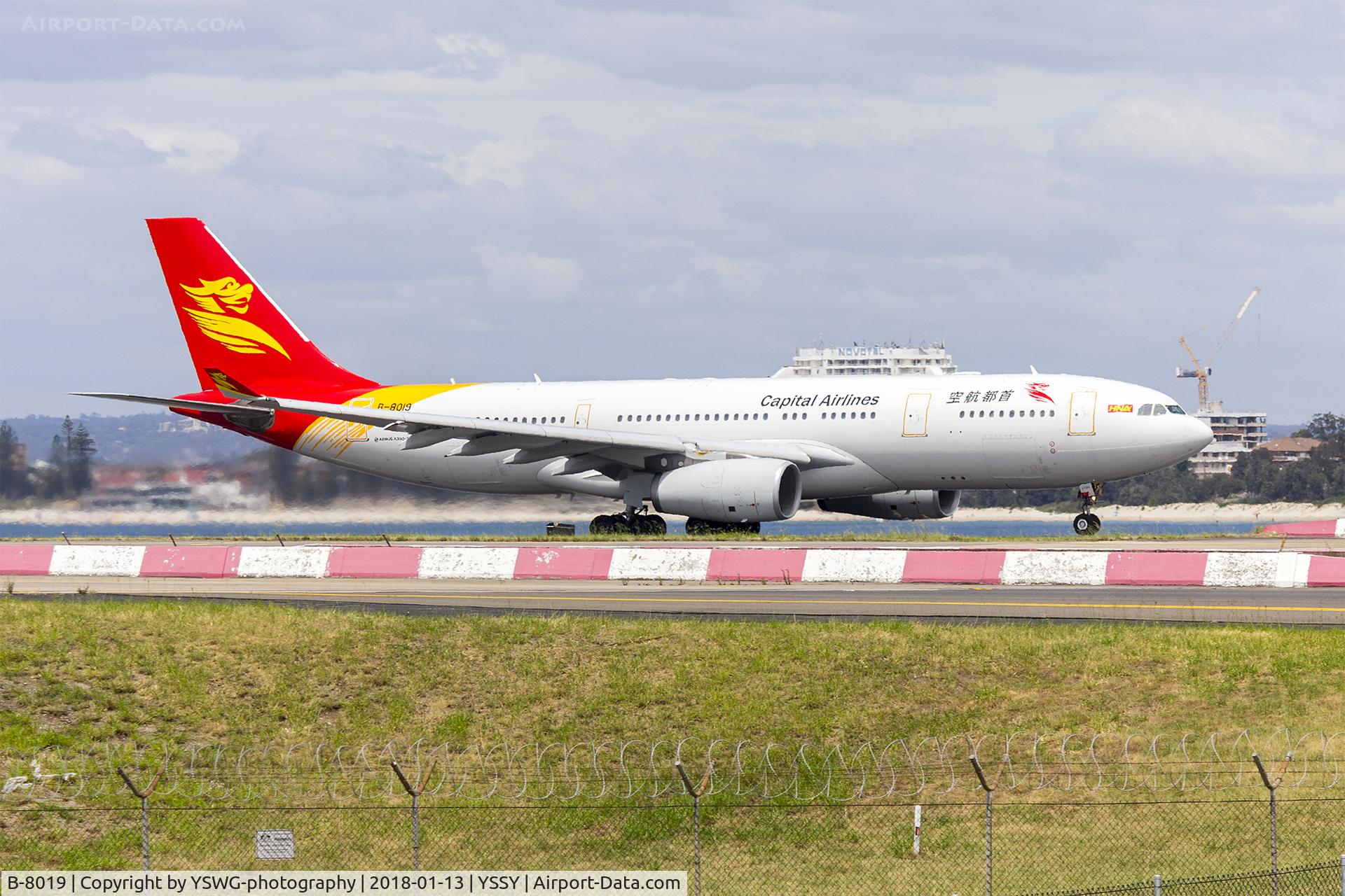 B-8019, 2009 Airbus A330-200 C/N 1020, Capital Airlines (B-8019) Airbus A330-243 departing Sydney Airport