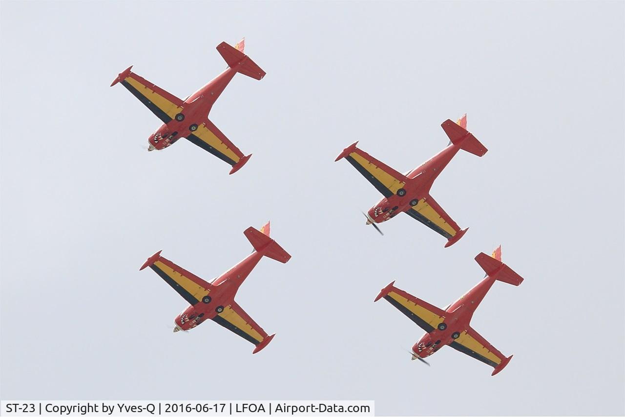 ST-23, SIAI-Marchetti SF-260M C/N 10-23, Belgian Red Devil Team SIAI-Marchetti SF-260M, On display, Avord Air Base 702 (LFOA) Open day 2016