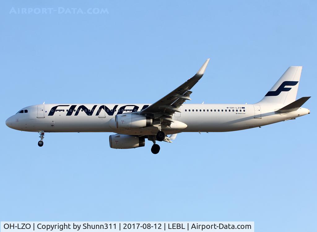 OH-LZO, 2017 Airbus A321-231 C/N 7611, Landing rwy 25R
