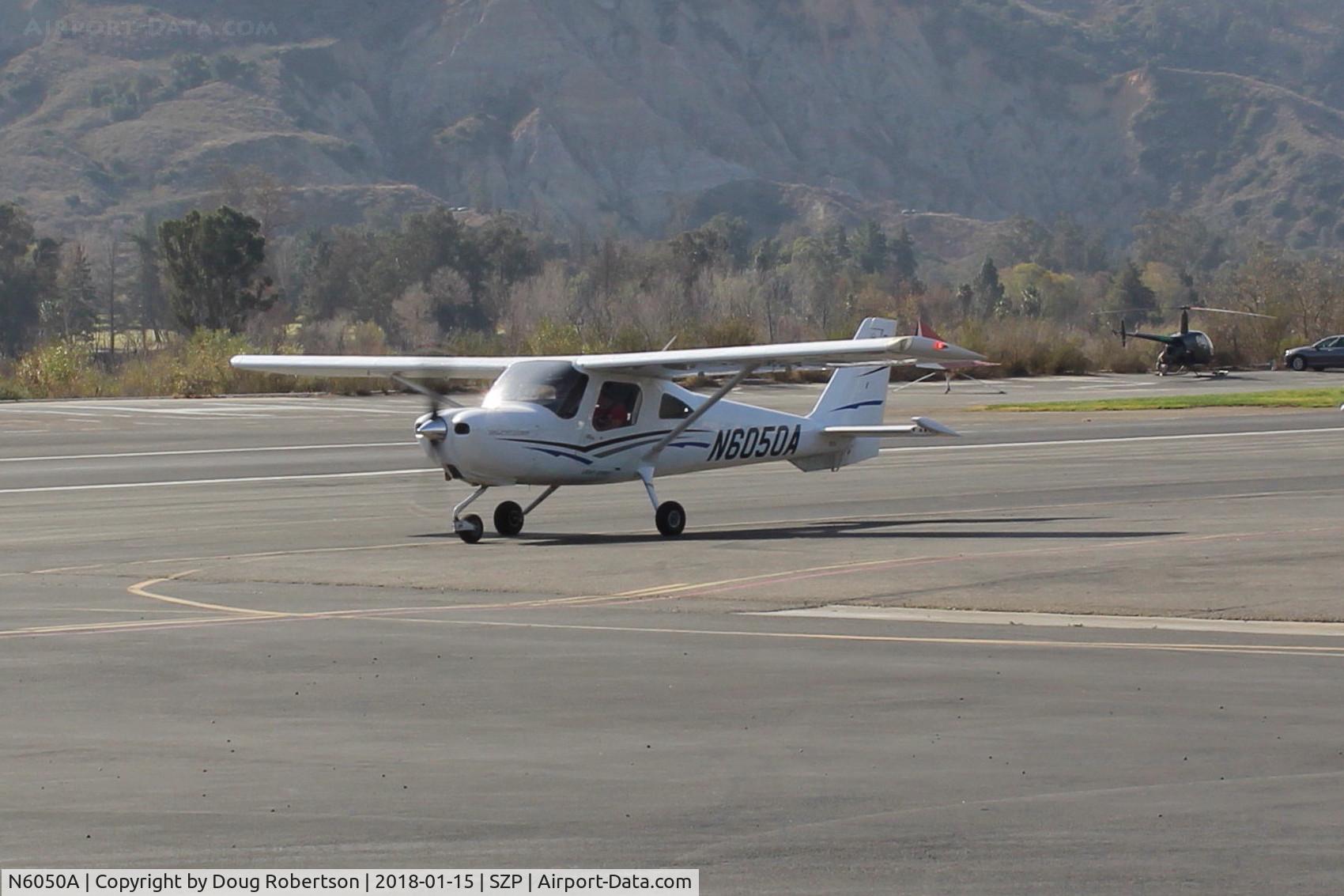 N6050A, Cessna 162 Skycatcher C/N 16200186, 2011 Cessna 162 SKYCATCHER, Continental O-200 100 Hp, Light-Sport Aircraft, taxi to Rwy 22
