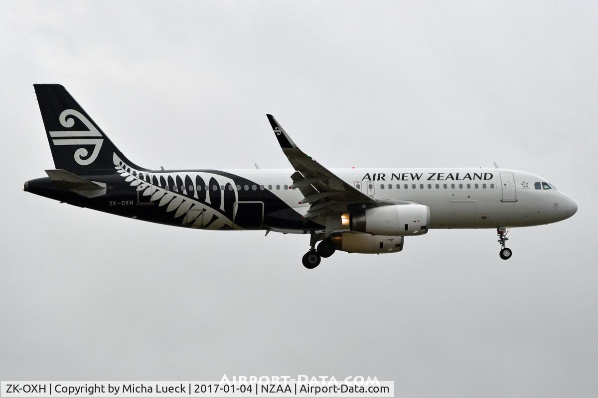 ZK-OXH, 2015 Airbus A320-232 C/N 6471, At Auckland