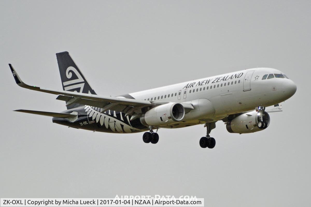 ZK-OXL, 2016 Airbus A320-232 C/N 7086, At Auckland