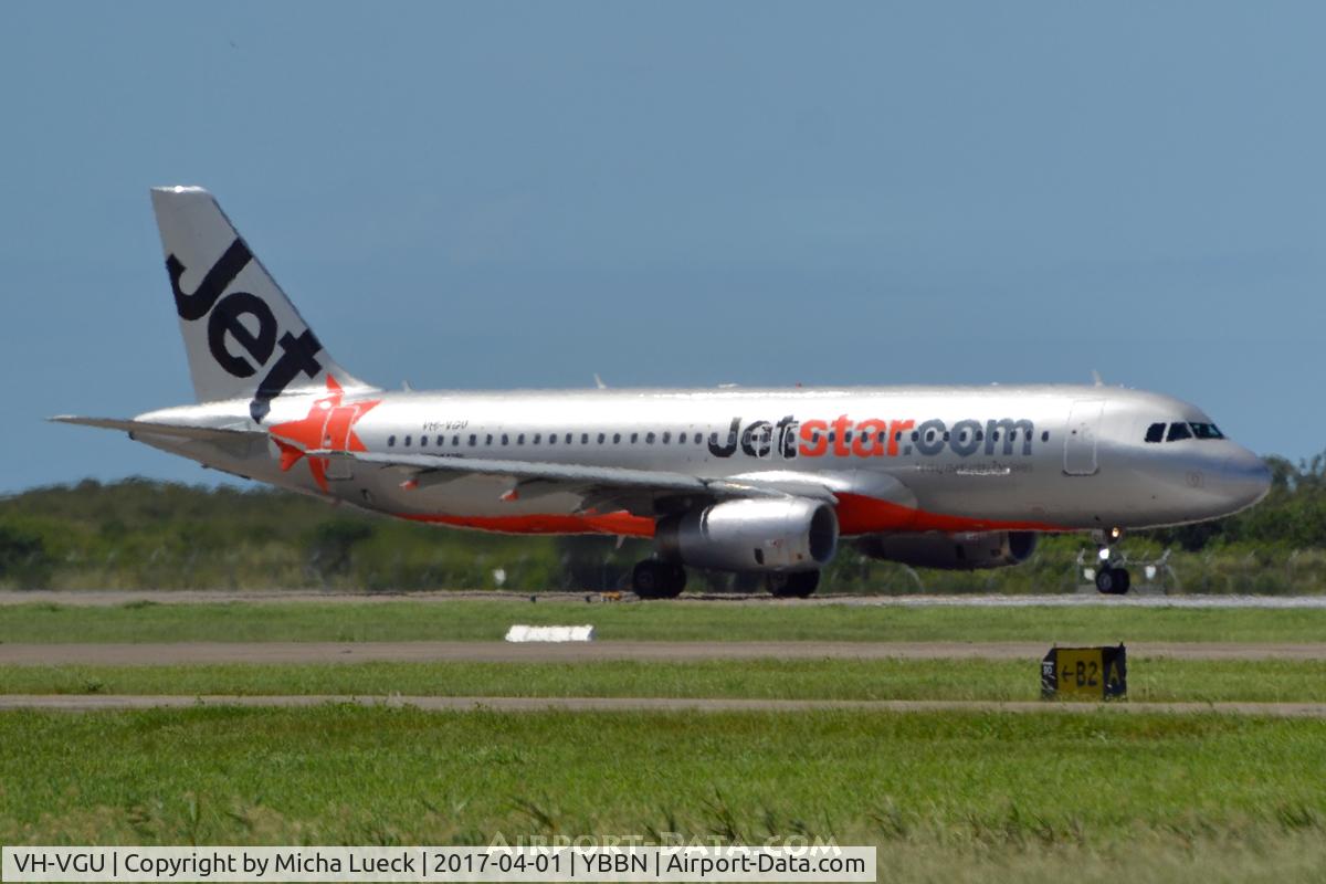 VH-VGU, 2010 Airbus A320-214 C/N 4245, At Brisbane