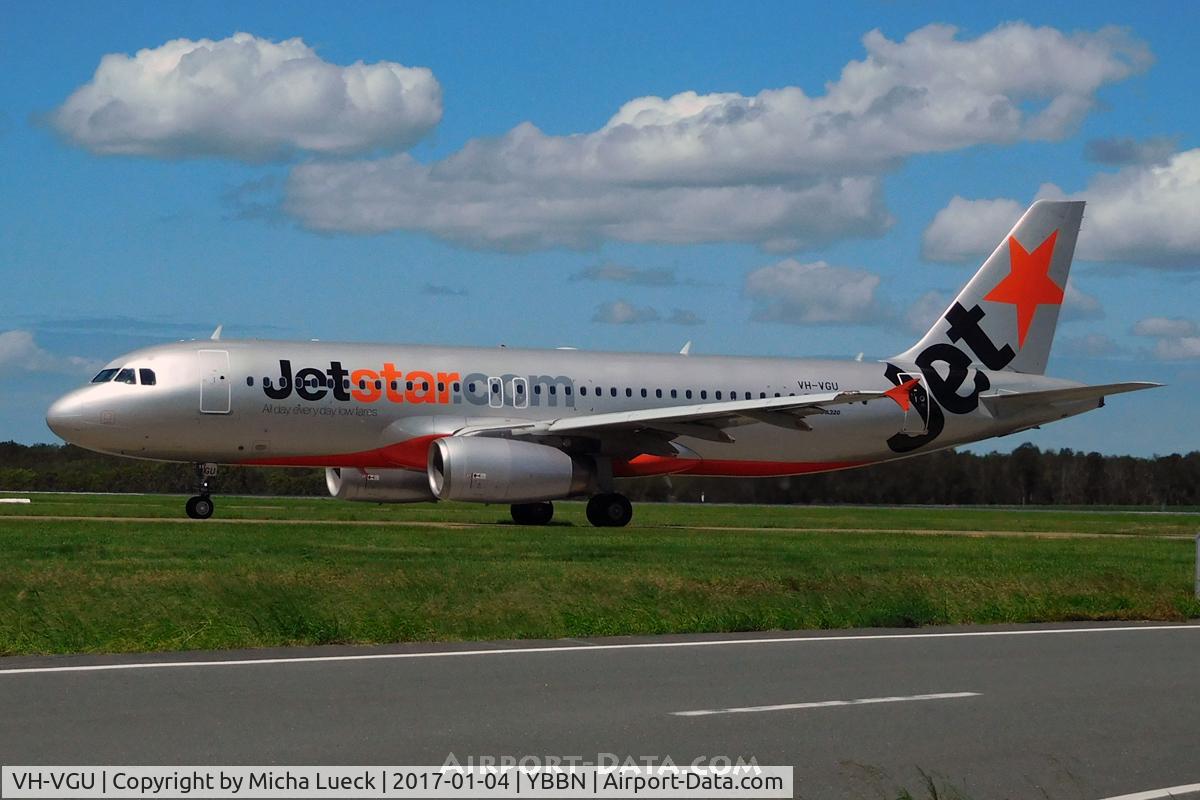 VH-VGU, 2010 Airbus A320-214 C/N 4245, At Brisbane
