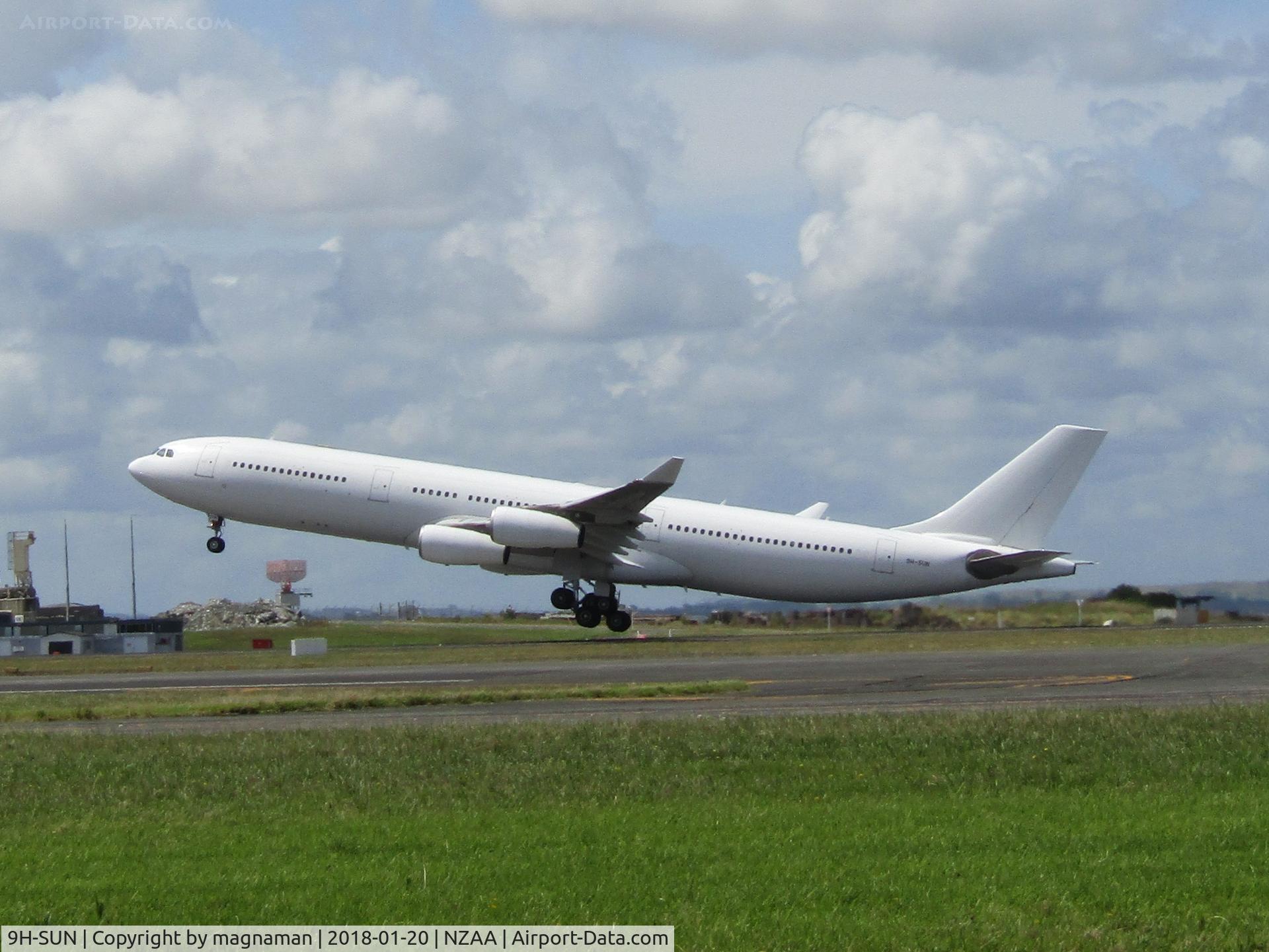 9H-SUN, 2000 Airbus A340-313X C/N 367, lift off