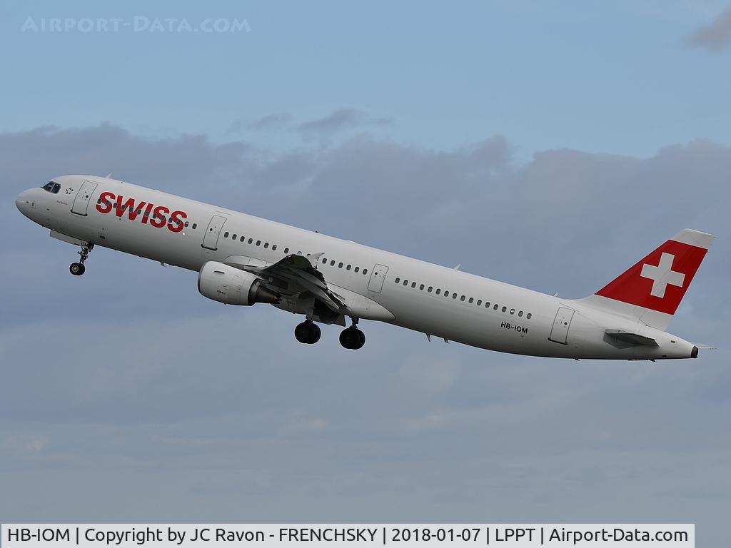 HB-IOM, 2010 Airbus A321-212 C/N 4534, 