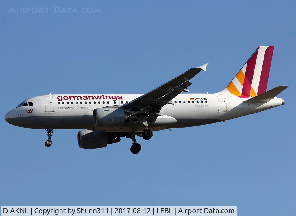 D-AKNL, 1999 Airbus A319-112 C/N 1084, Landing rwy 25R