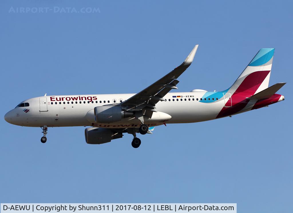 D-AEWU, 2017 Airbus A320-214 C/N 7513, Landing rwy 25R
