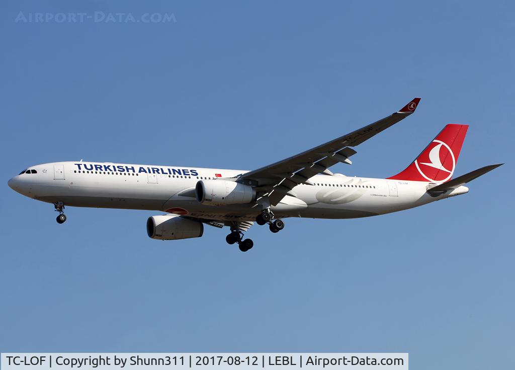 TC-LOF, 2015 Airbus A330-343 C/N 1635, Landing rwy 25R