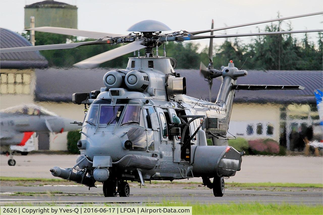 2626, Eurocopter EC-725R2 Caracal C/N 2626, Eurocopter EC-725R2 Caracal, Taxiing to holding point, Avord Air Base 702 (LFOA) Open day 2016
