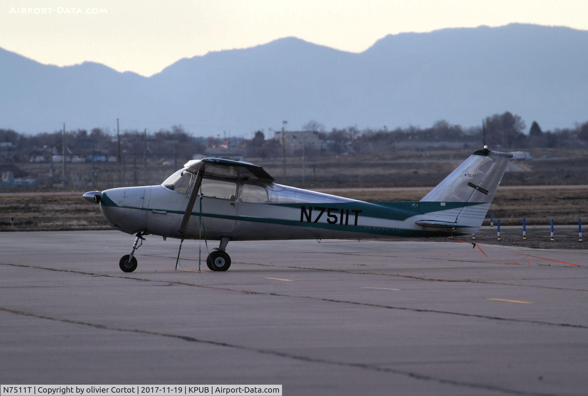 N7511T, 1959 Cessna 172A C/N 47111, Pueblo airport