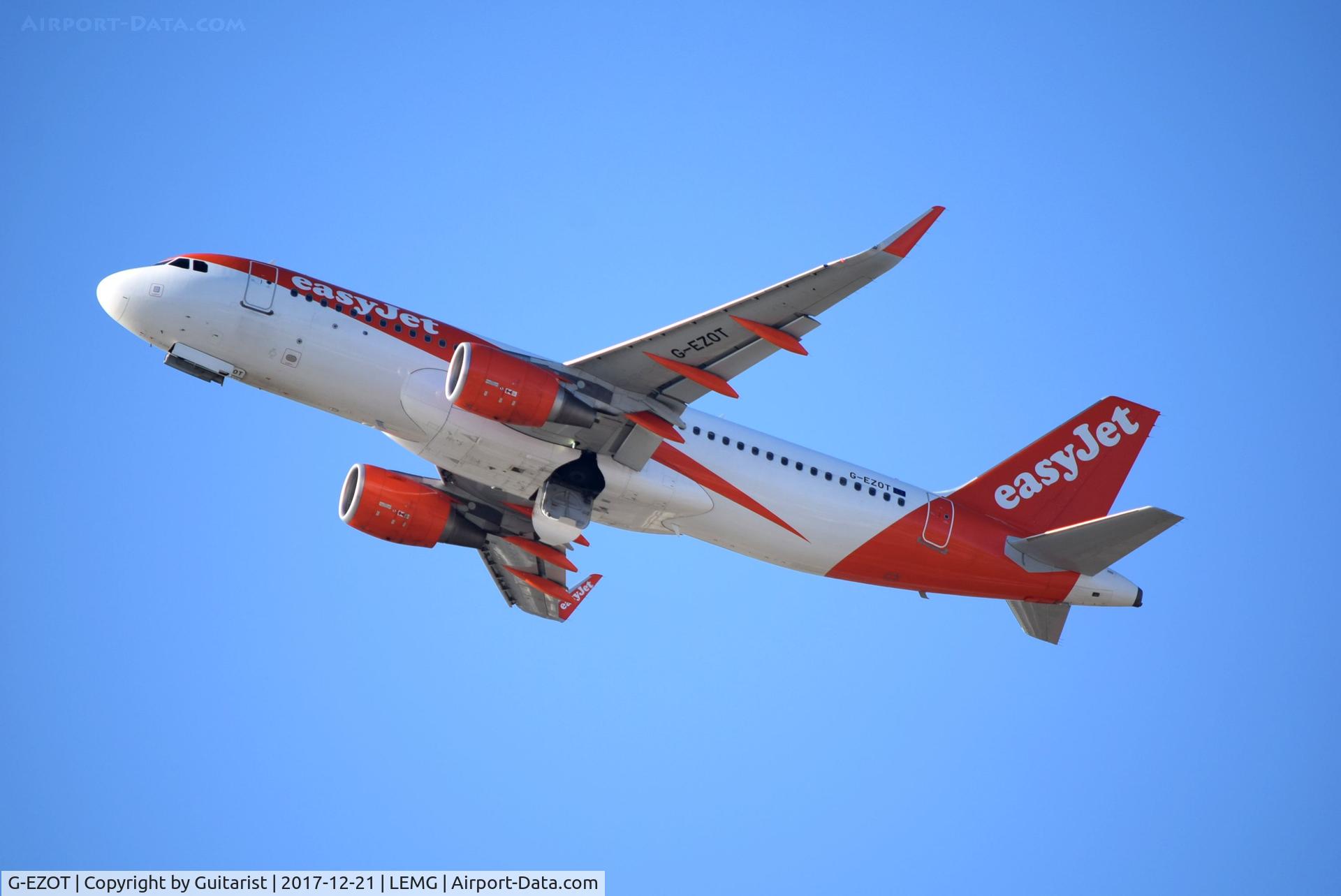 G-EZOT, 2015 Airbus A320-214 C/N 6680, At Malaga