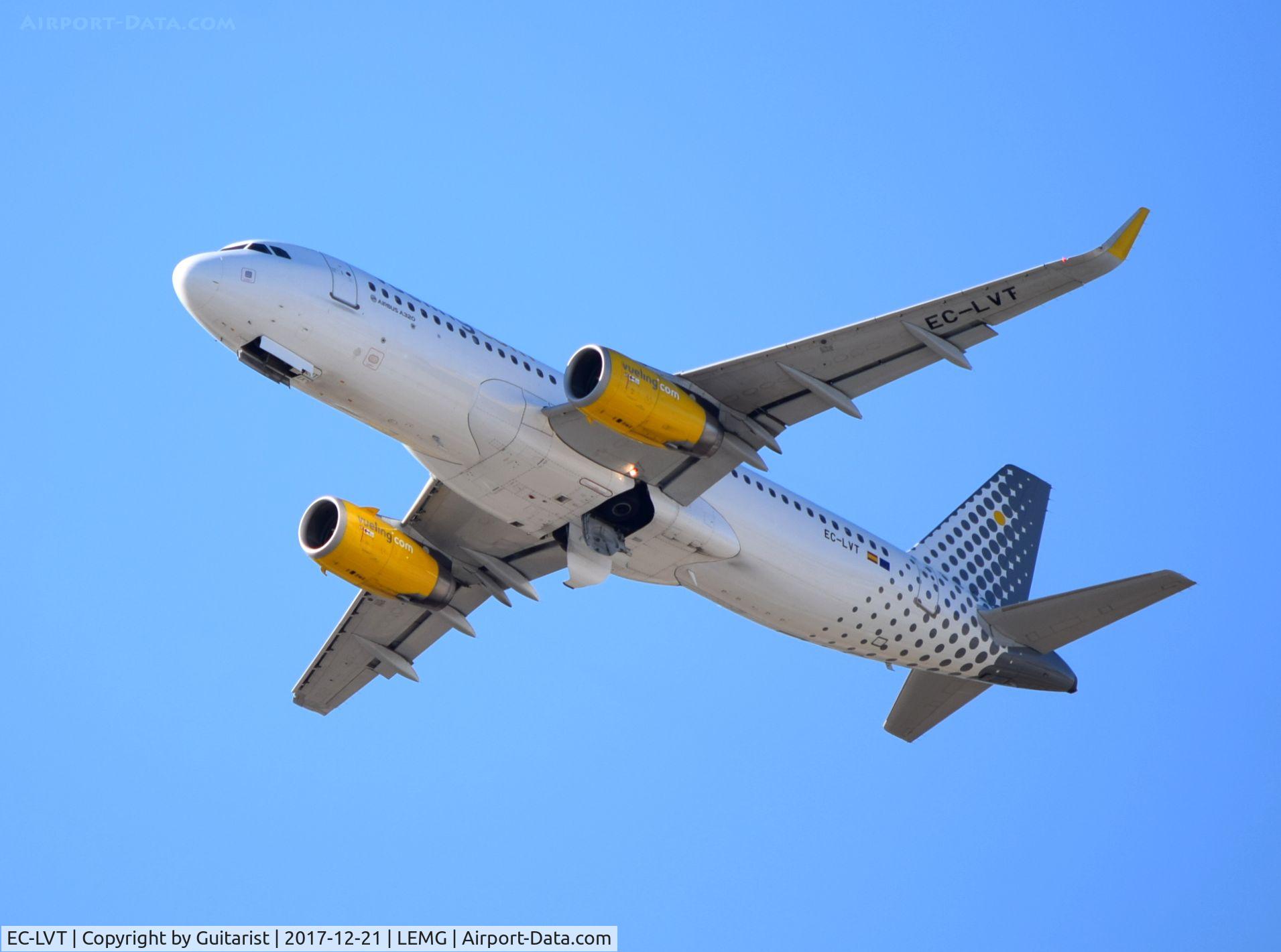 EC-LVT, 2013 Airbus A320-232 C/N 5612, At Malaga