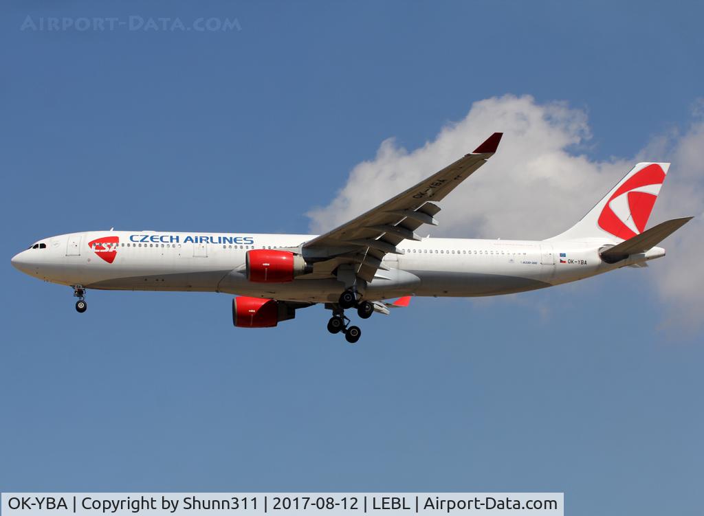 OK-YBA, 2001 Airbus A330-323X C/N 425, Landing rwy 25R