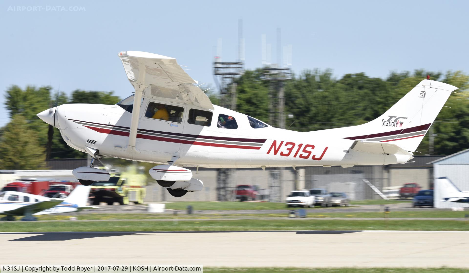 N31SJ, 2001 Cessna T206H Turbo Stationair C/N T20608296, Airventure 2017