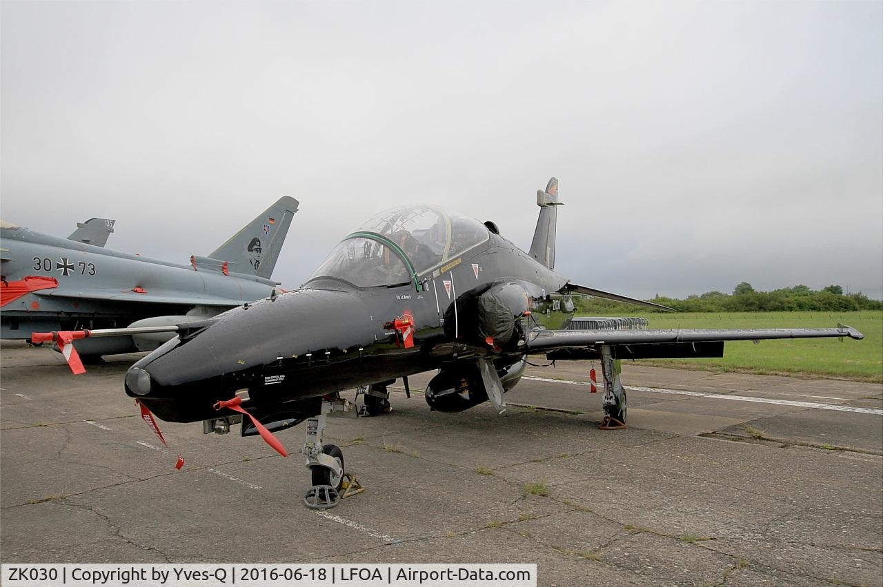 ZK030, 2010 British Aerospace Hawk T2 C/N RT021/1259, Royal Air Force British Aerospace Hawk T.2, Static display, Avord Air Base 702 (LFOA) Open day 2016