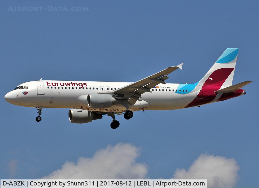 D-ABZK, 2007 Airbus A320-216 C/N 3213, Landing rwy 25R