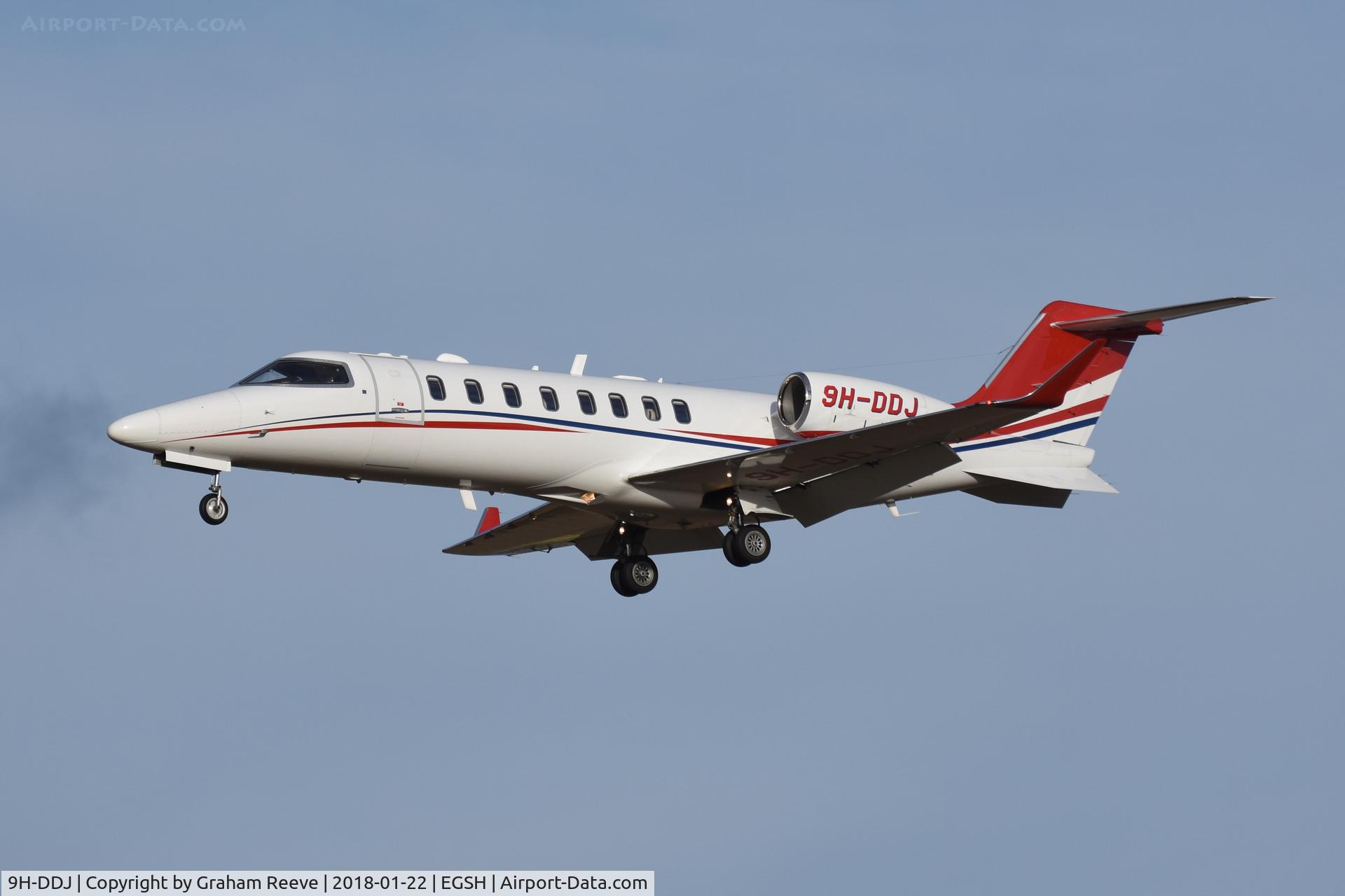 9H-DDJ, 2014 Learjet 75 C/N 45-494, Landing at Norwich.