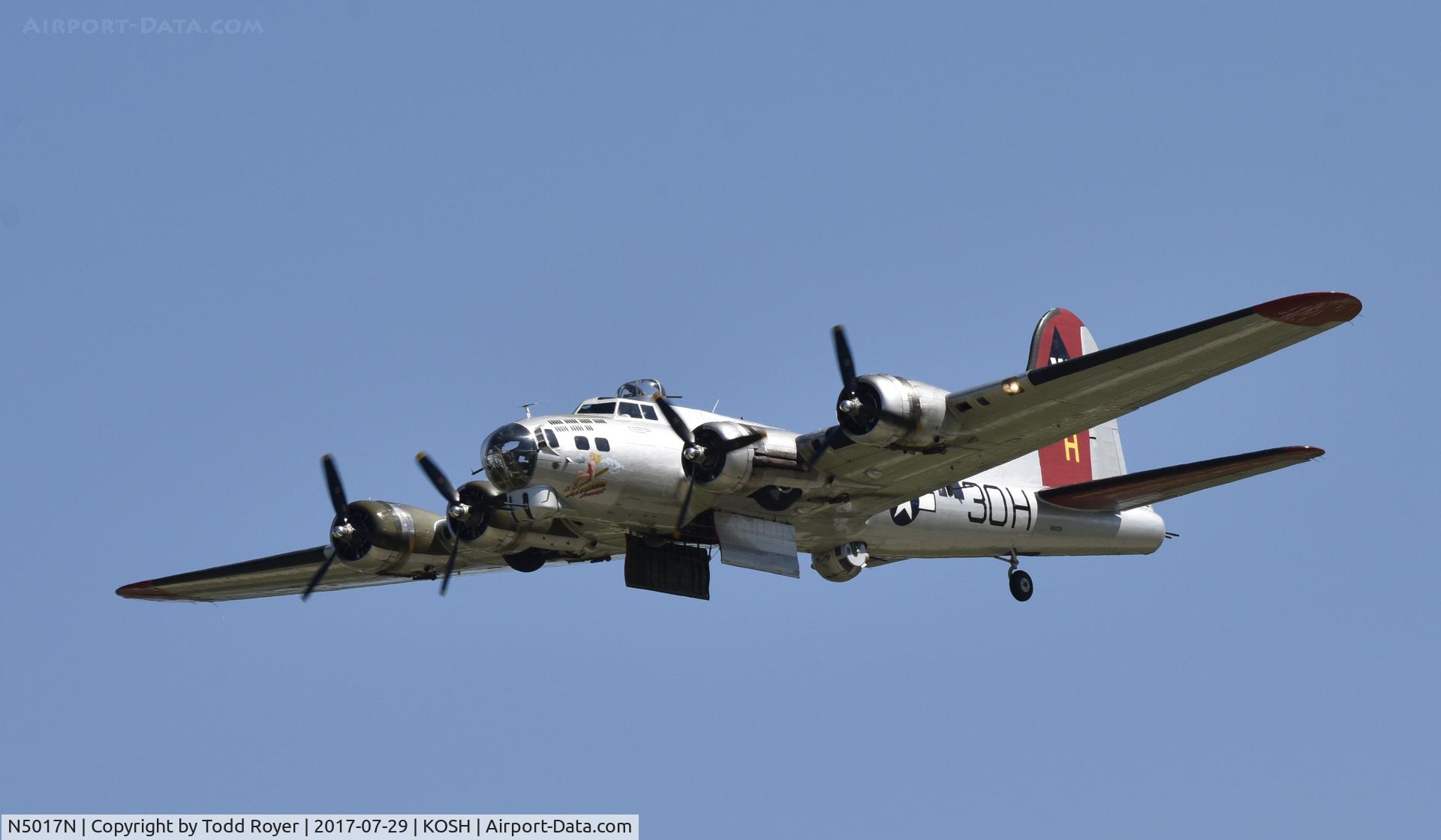 N5017N, 1944 Lockheed/Vega (Boeing) B-17G-105-VE Flying Fortress C/N 8649, Airventure 2017