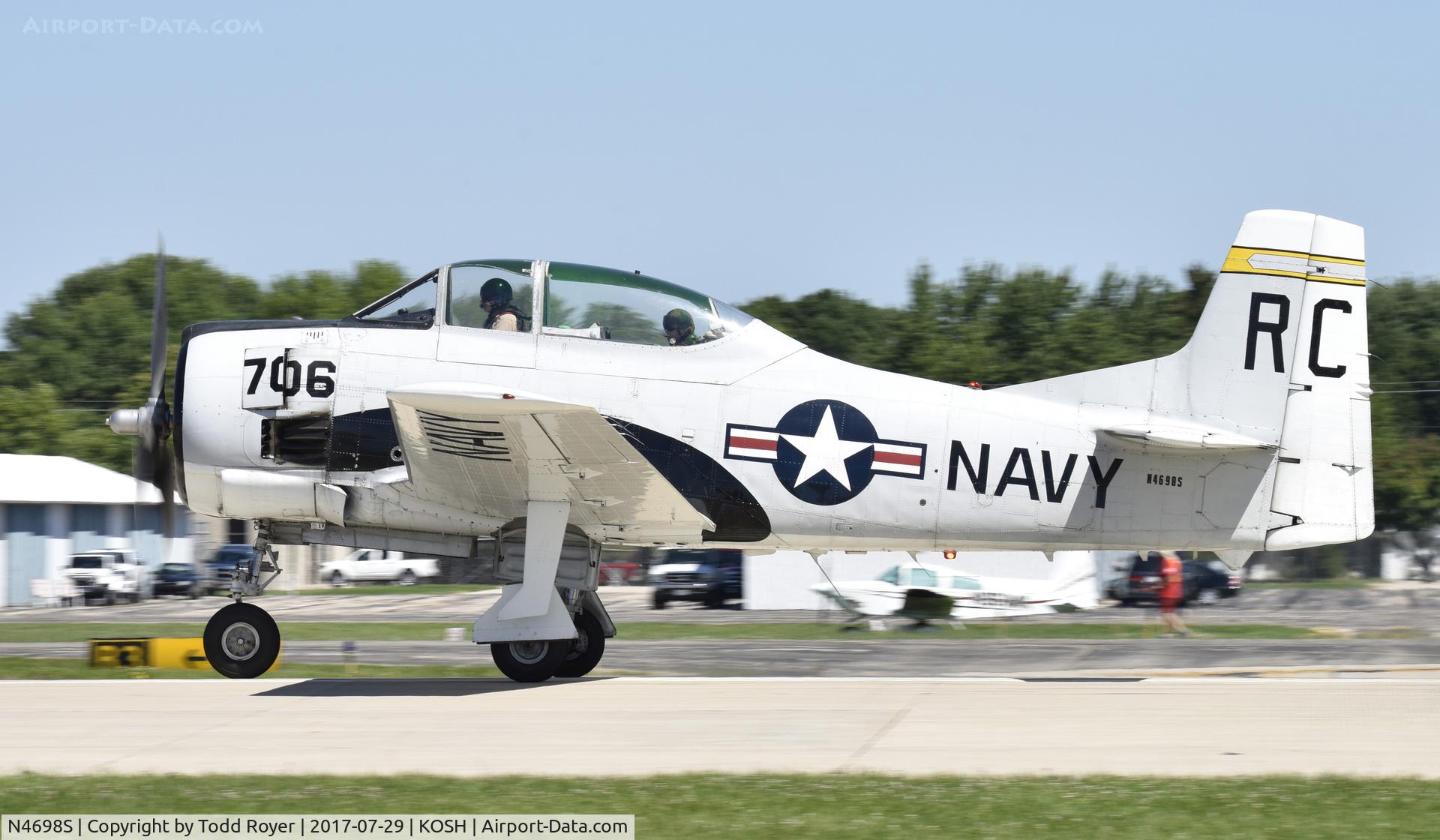 N4698S, North American T-28B Trojan C/N 200-69 (137706), Airventure 2017
