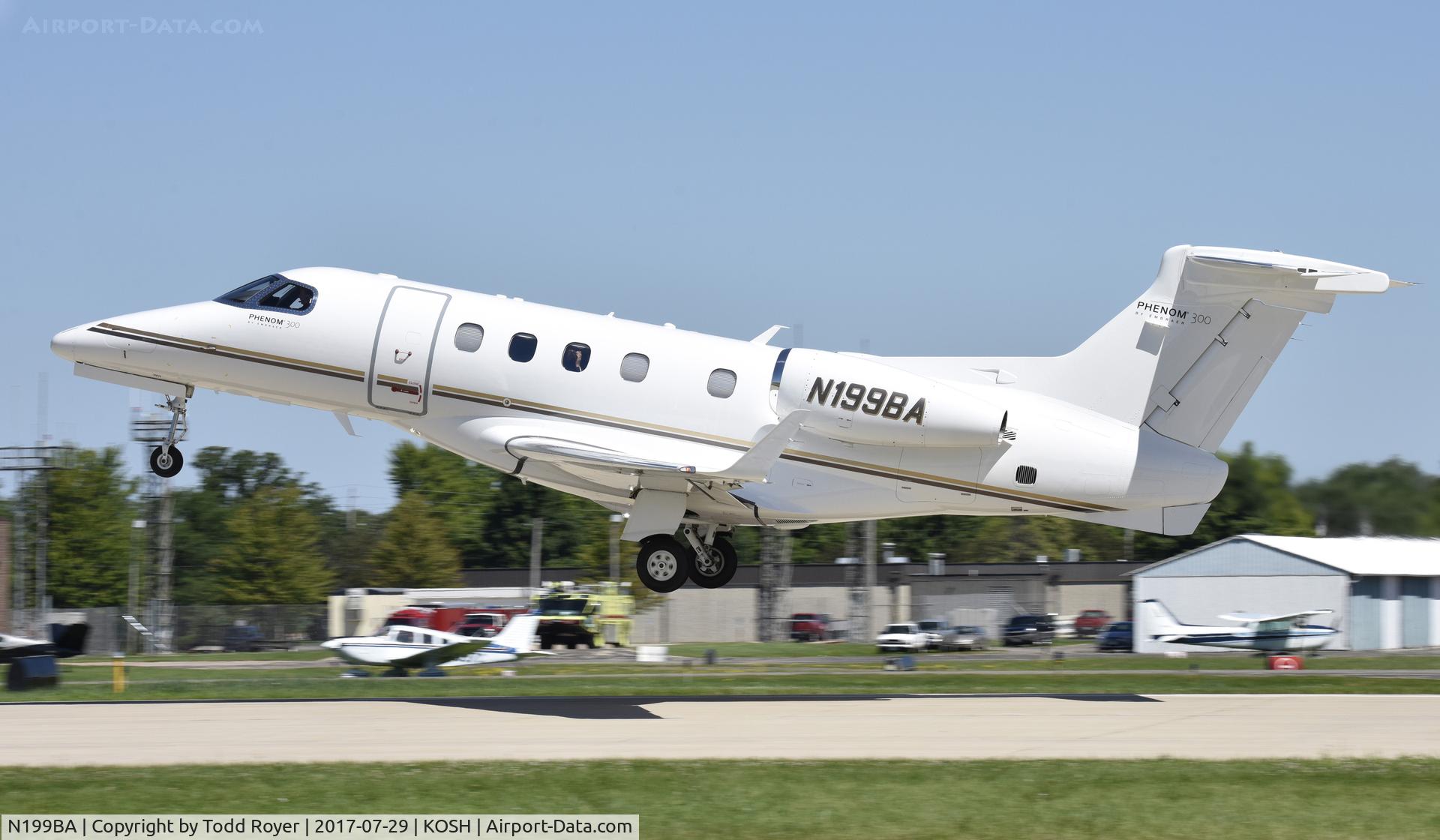 N199BA, 2015 Embraer EMB-505 Phenom 300 C/N 50500290, Airventure 2017