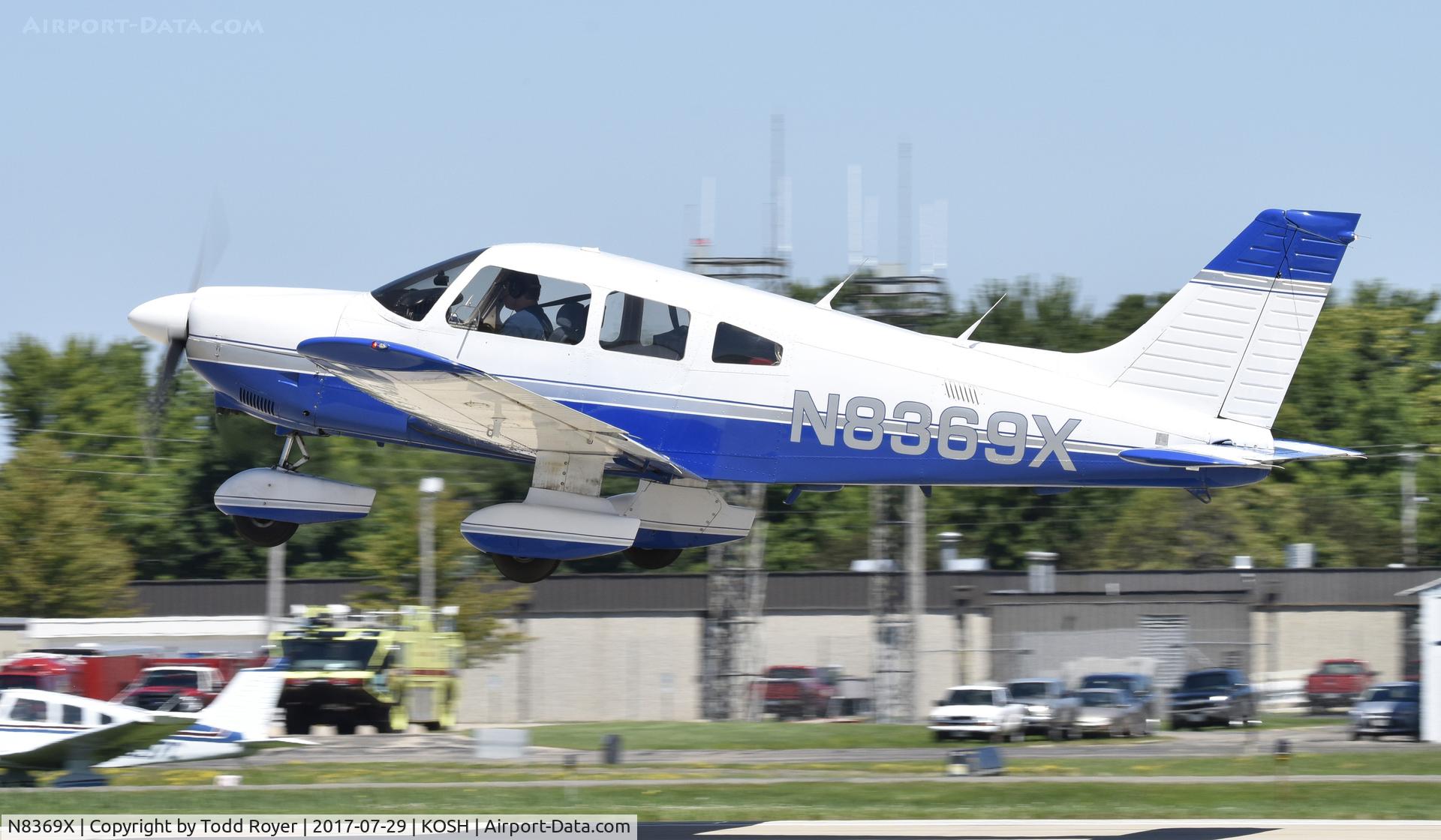 N8369X, 1981 Piper PA-28-181 Archer II C/N 28-8190211, Airventure 2017