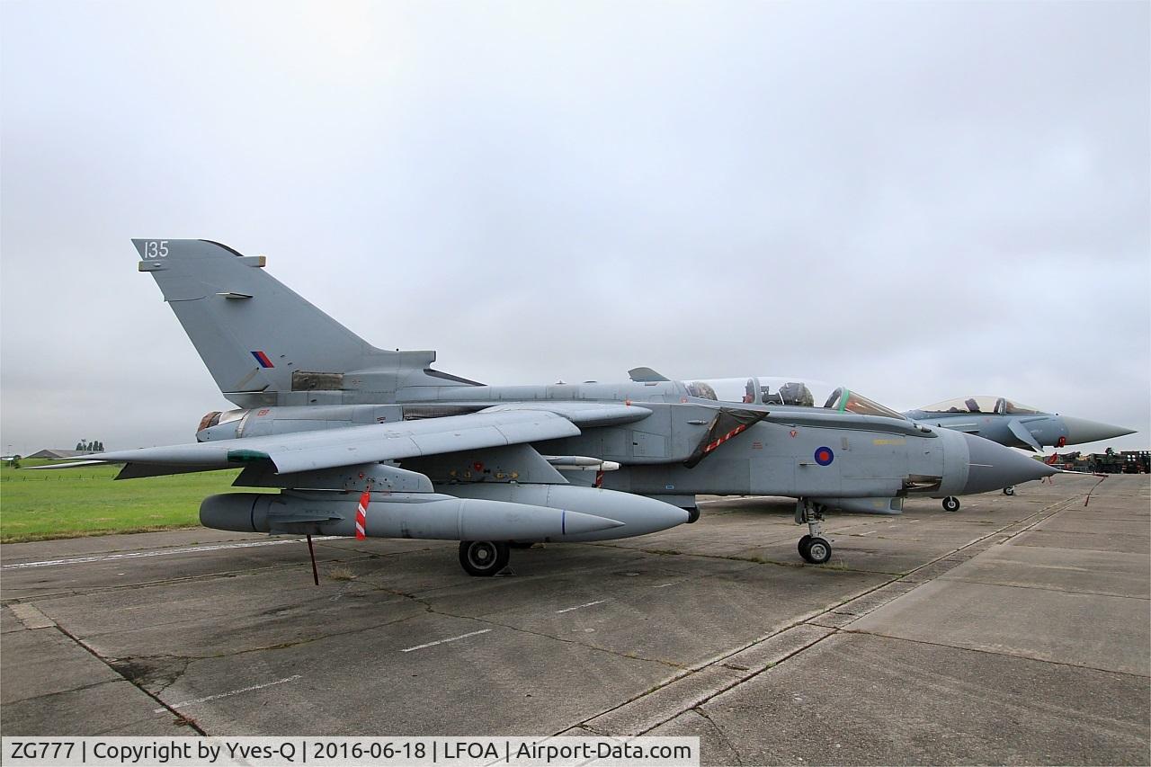 ZG777, 1992 Panavia Tornado GR.4 C/N 909/BS188/2732, Panavia Tornado GR.4, Static display, Avord Air Base 702 (LFOA) Open day 2016