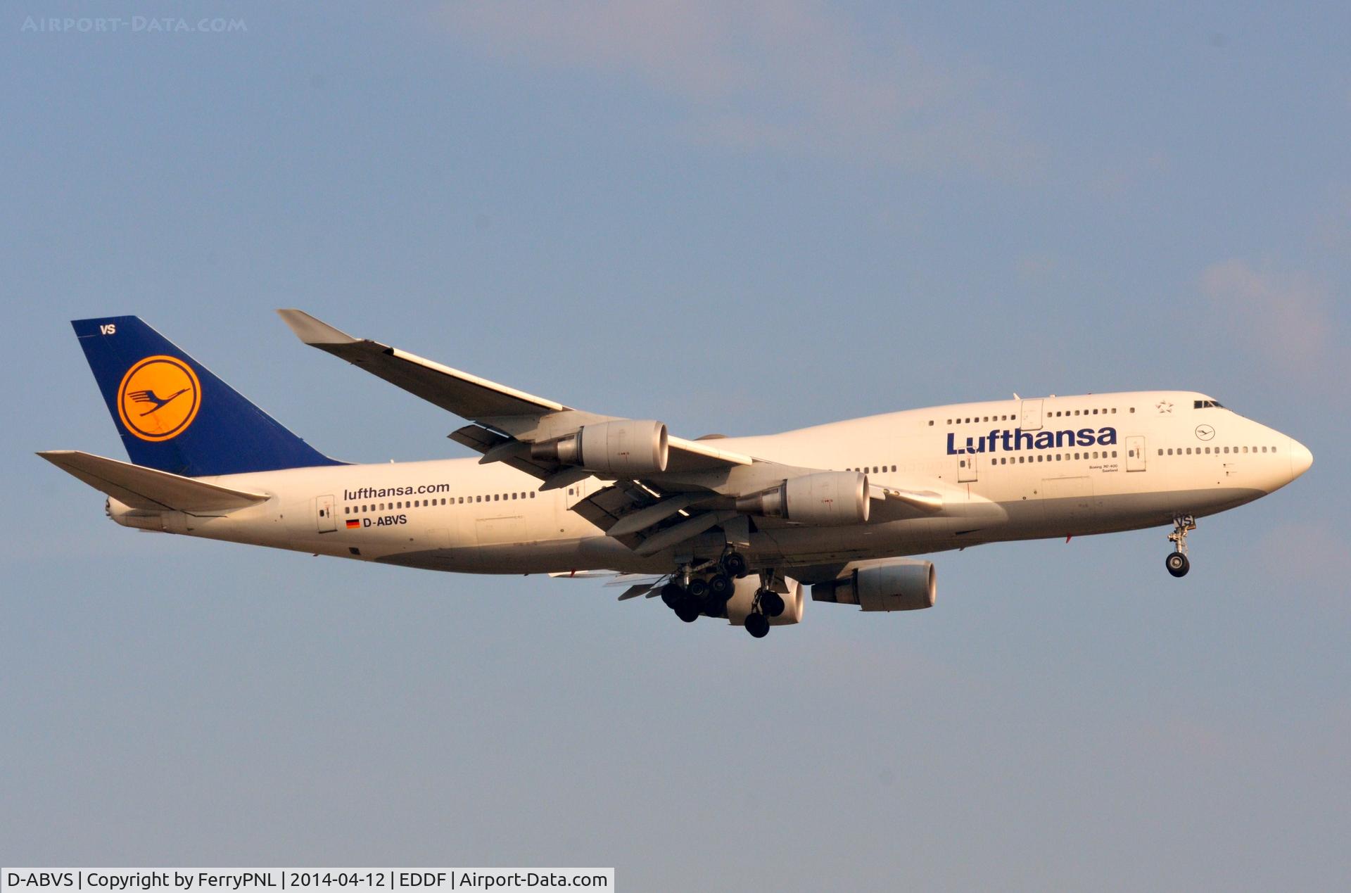 D-ABVS, 1997 Boeing 747-430 C/N 28286, LH B744 landing at its base.