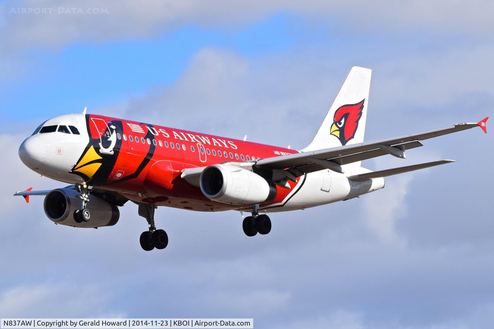 N837AW, 2005 Airbus A319-132 C/N 2595, On approach for RWY 28R.