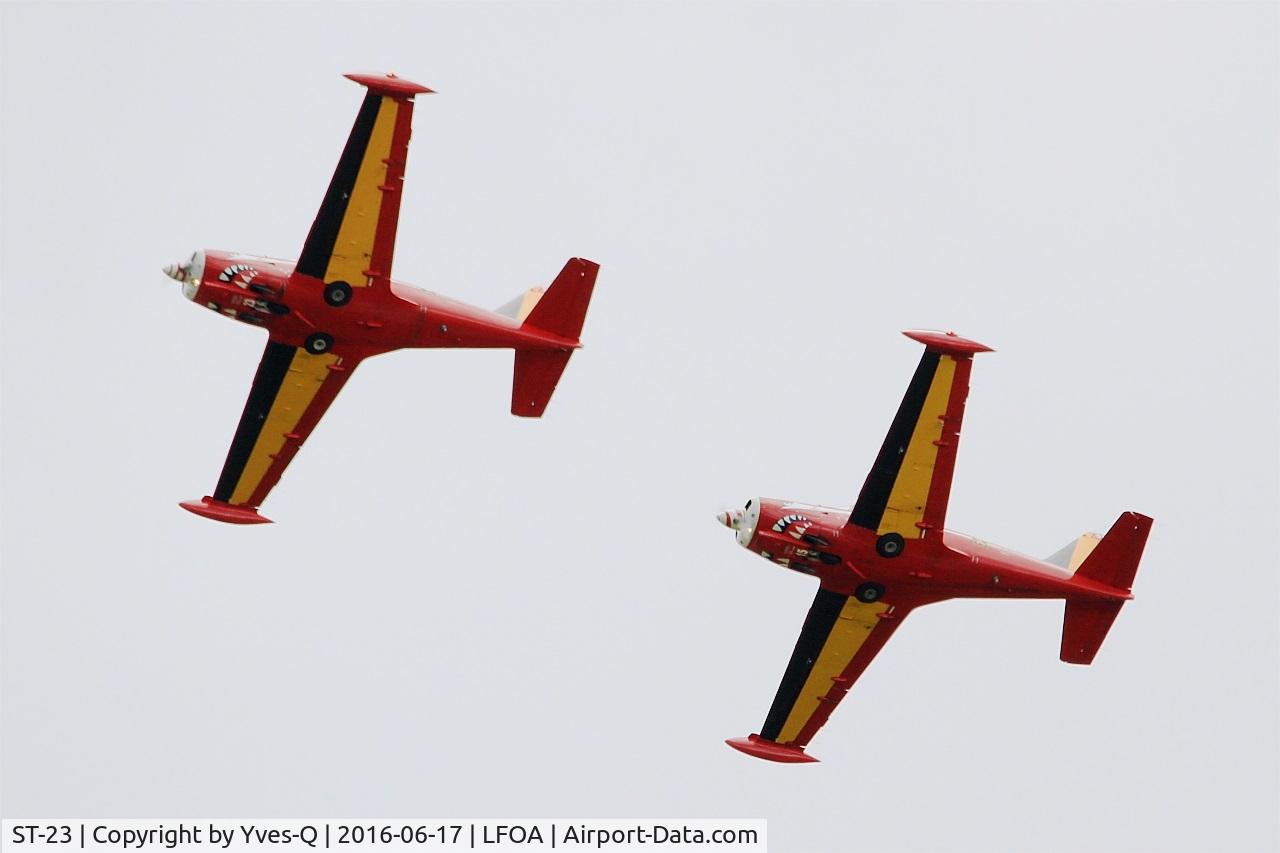 ST-23, SIAI-Marchetti SF-260M C/N 10-23, Belgian Red Devil Team SIAI-Marchetti SF-260M, On display, Avord Air Base 702 (LFOA) Open day 2016