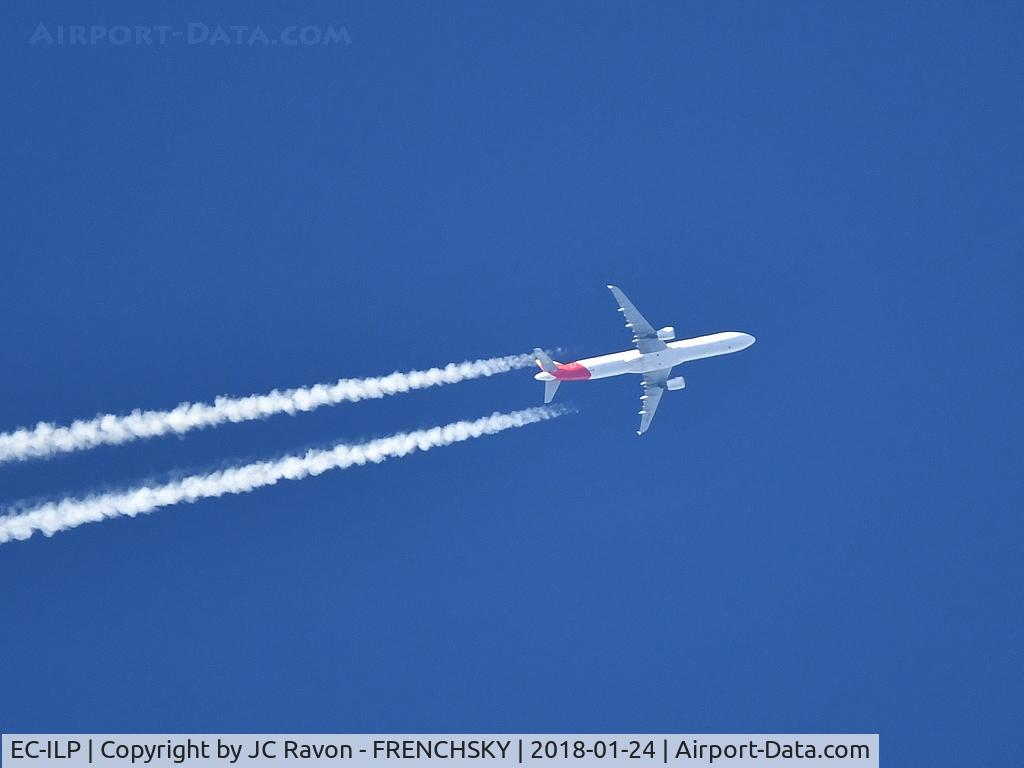 EC-ILP, 2002 Airbus A321-211 C/N 1716, IB3406 Madrid to Paris Orly overflying Bordeaux city