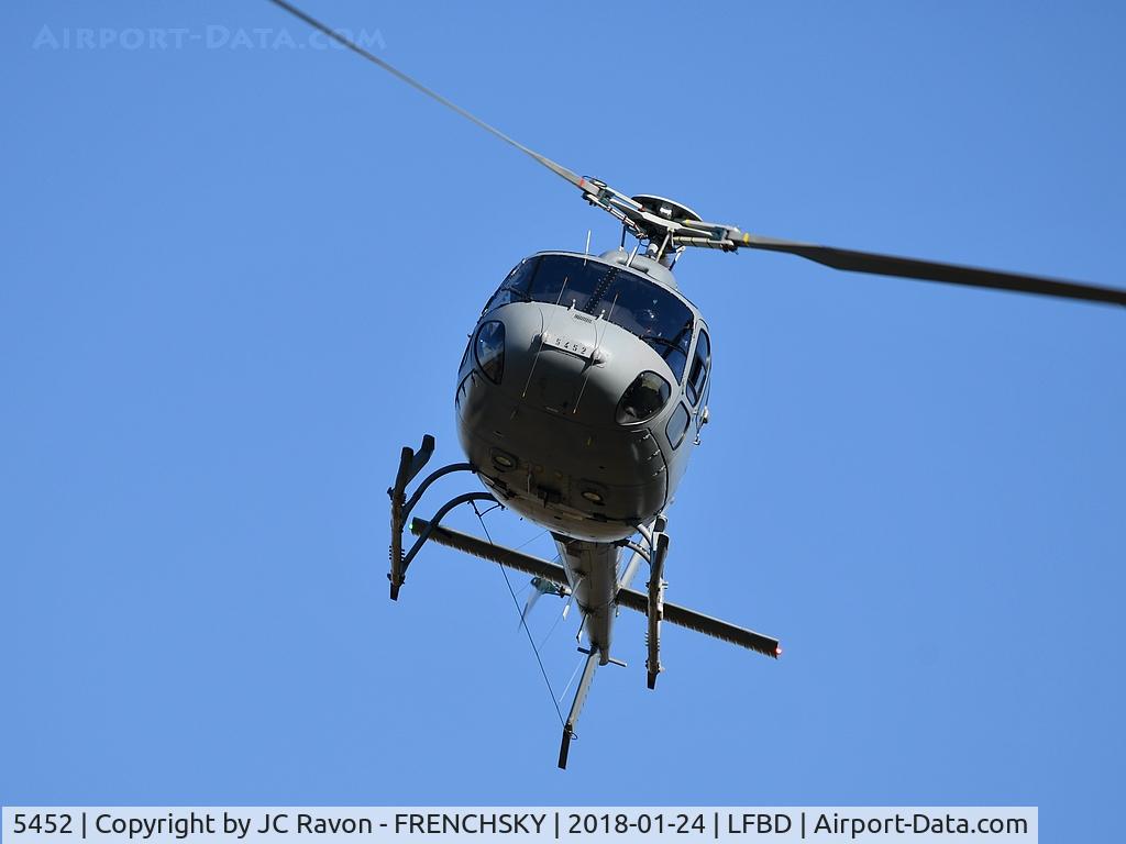 5452, Aérospatiale AS-555AN Fennec C/N 5452, French Army take off runway 23