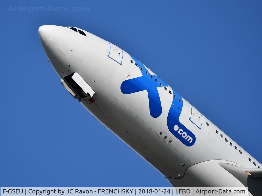 F-GSEU, 2004 Airbus A330-243 C/N 635, SE1249 to Paris CDG take off runway 23