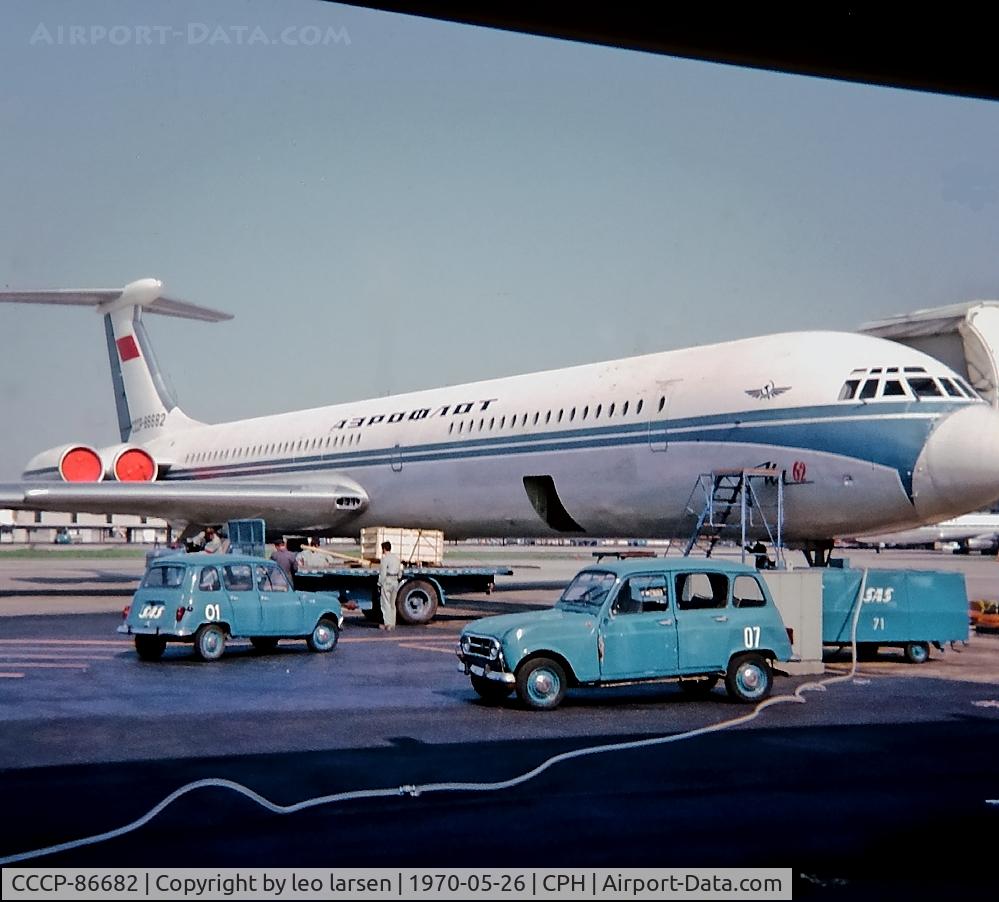 CCCP-86682, 1969 Ilyushin IL-62 C/N 90502, Copenhagen 26.5.1970