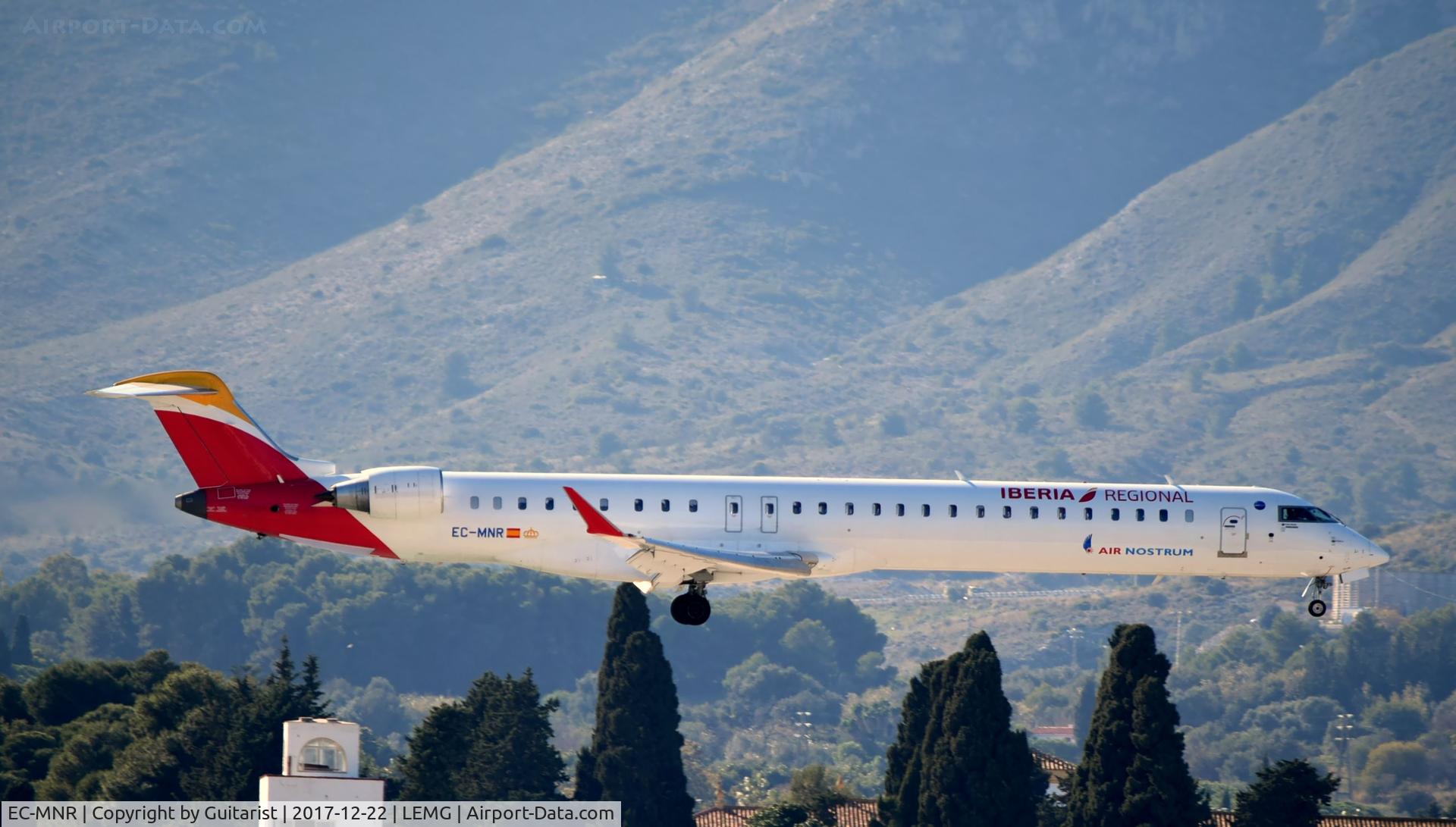 EC-MNR, 2016 Bombardier CRJ-1000 (CL-600-2E25) C/N 19052, At Malaga