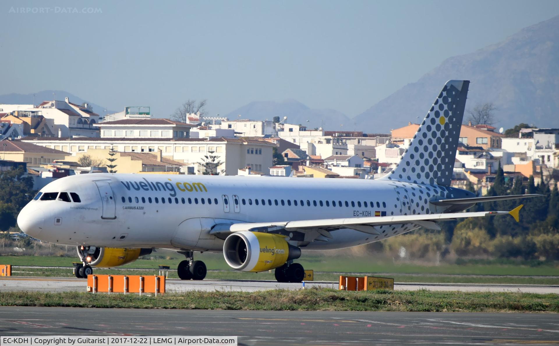 EC-KDH, 2007 Airbus A320-214 C/N 3083, At Malaga