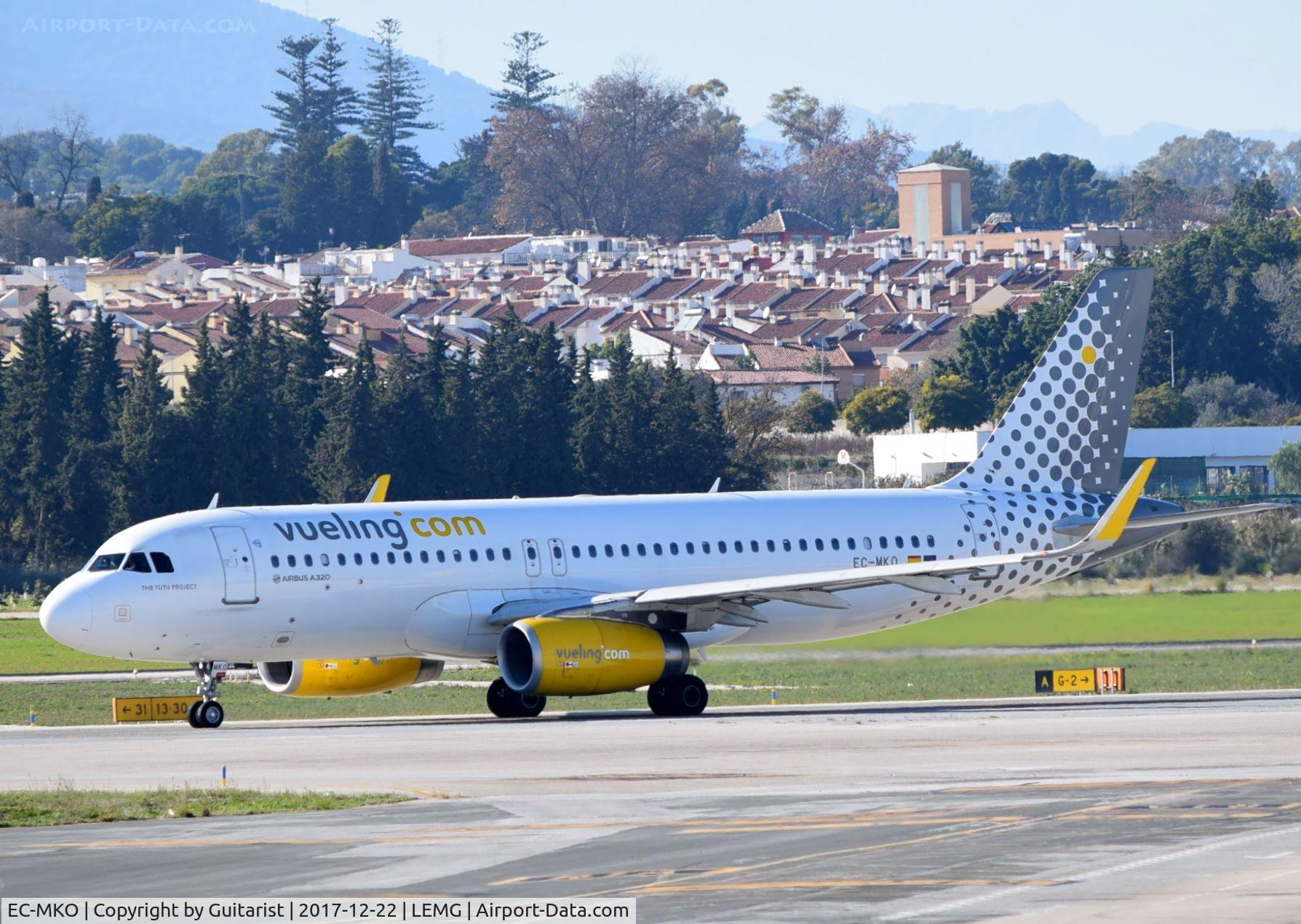EC-MKO, 2016 Airbus A320-232 C/N 7028, At Malaga