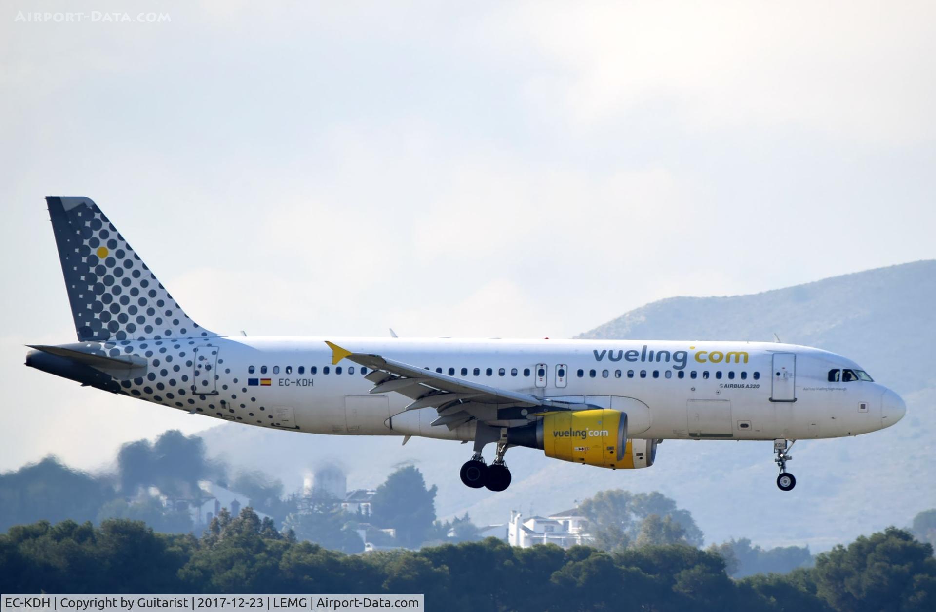 EC-KDH, 2007 Airbus A320-214 C/N 3083, At Malaga