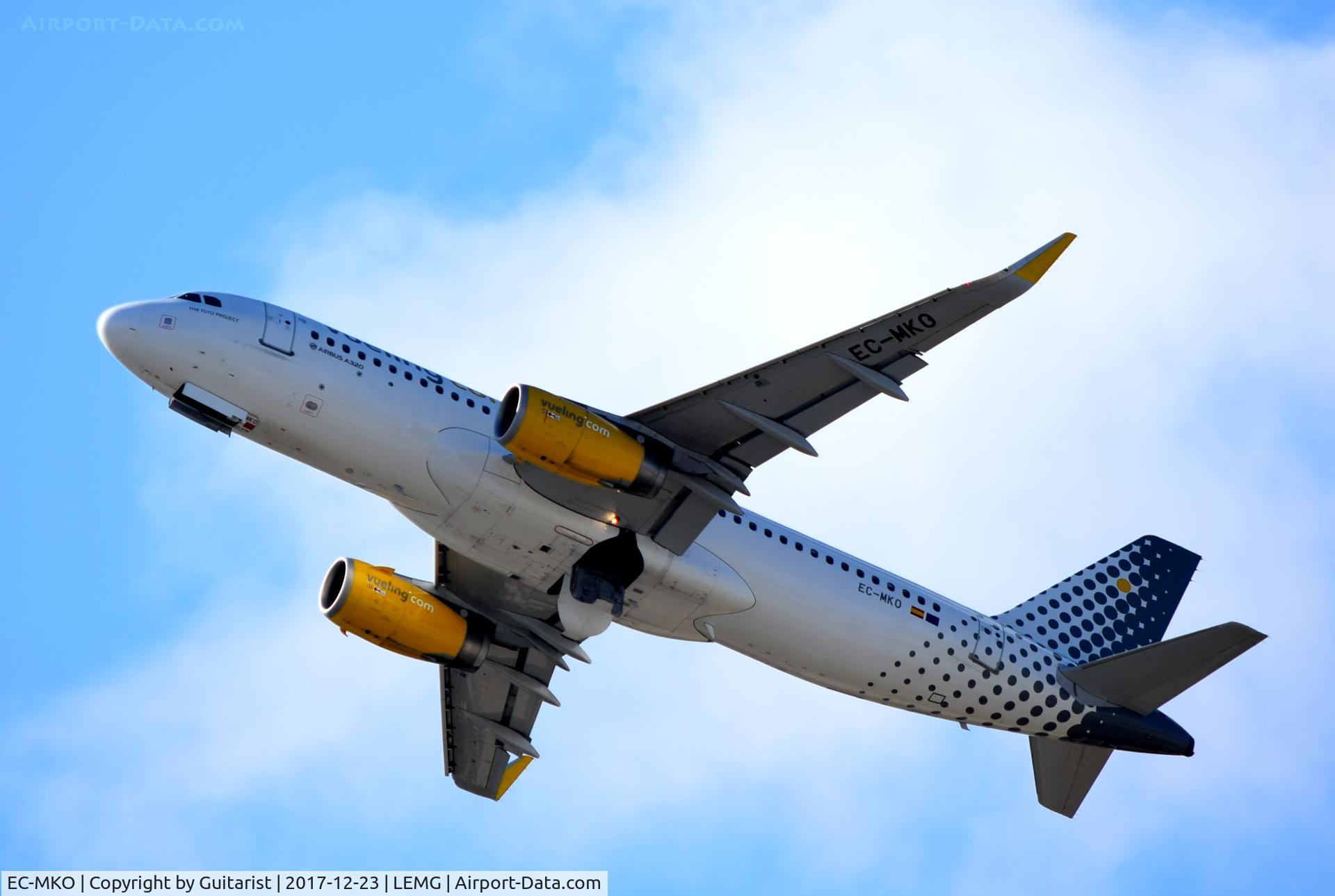 EC-MKO, 2016 Airbus A320-232 C/N 7028, At Malaga