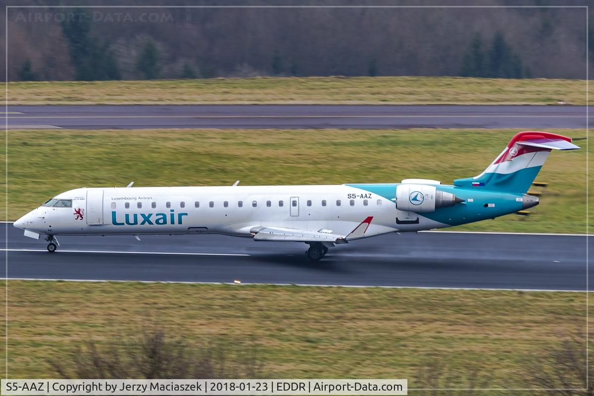 S5-AAZ, 2001 Canadair CRJ-700 (CL-600-2C10) Regional Jet C/N 10014, Canadair CRJ-700
