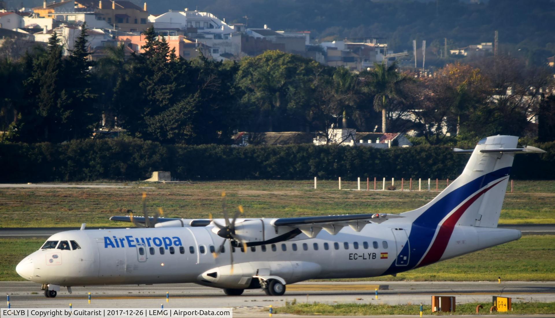 EC-LYB, 1998 ATR 72-212A C/N 550, At Malaga